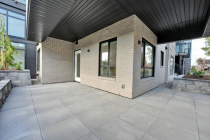 Outdoor Deck Photo of 117 33886 Pine Street, Abbotsford, BC