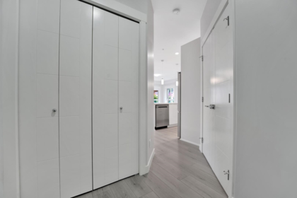 Primary Bathroom Photo of 117 33886 Pine Street, Abbotsford, BC