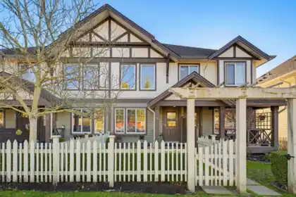 53 4401 Blauson Boulevard, Abbotsford, BC, Abbotsford East — 3 bed townhouse for sale