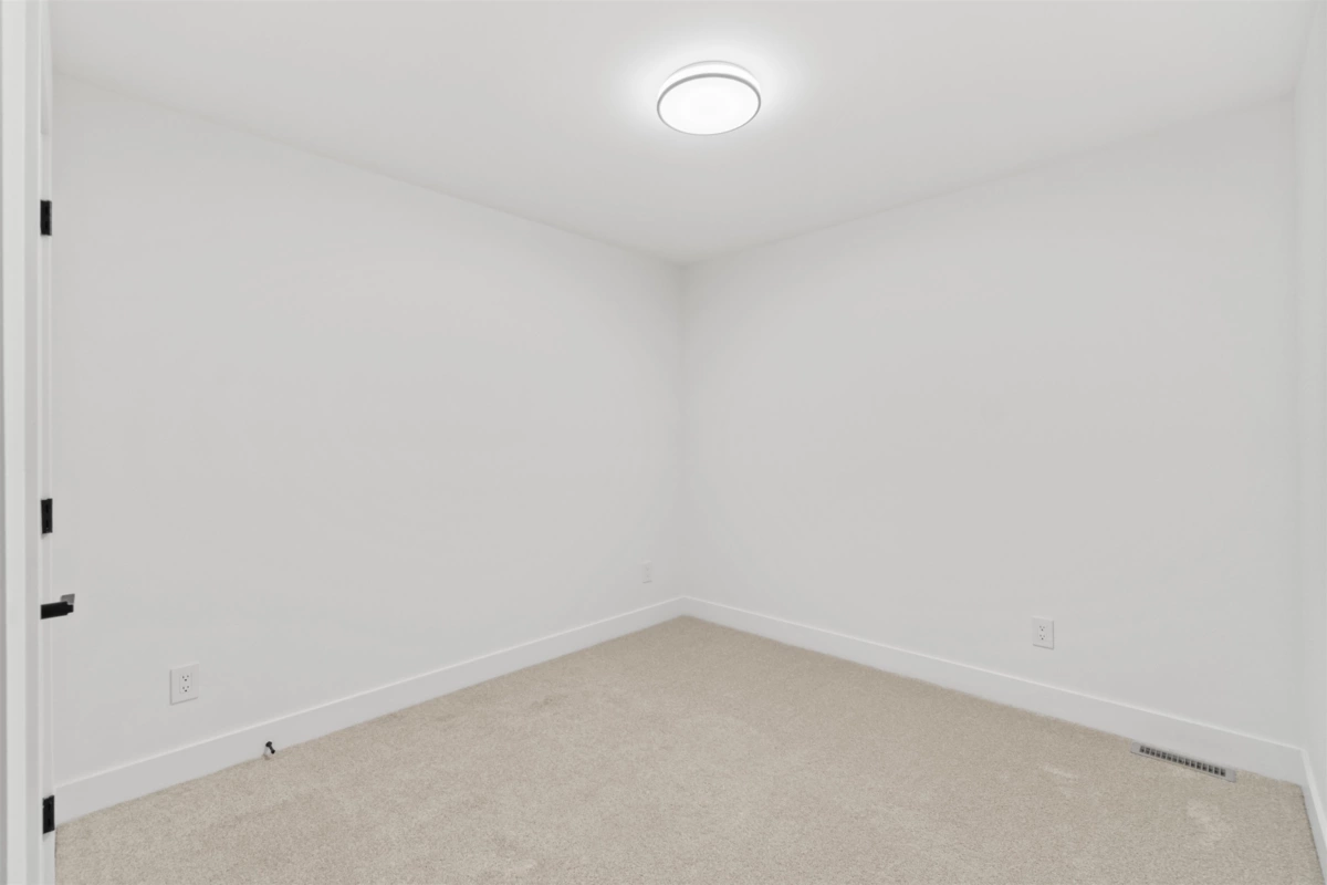 Bedroom 2 Photo of 20997 83 Avenue, Langley, BC