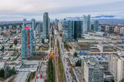 905 6658 Dow Avenue, Burnaby, BC