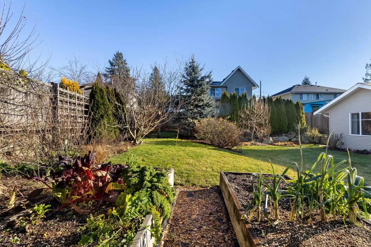 Garage Interior Photo of 6270 Homestead Avenue, Sechelt, BC
