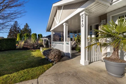 Backyard Photo of 6270 Homestead Avenue, Sechelt, BC
