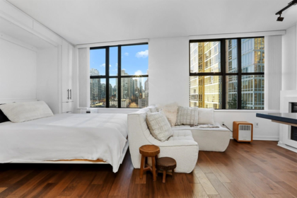 1108 989 Beatty Street, Vancouver, BC