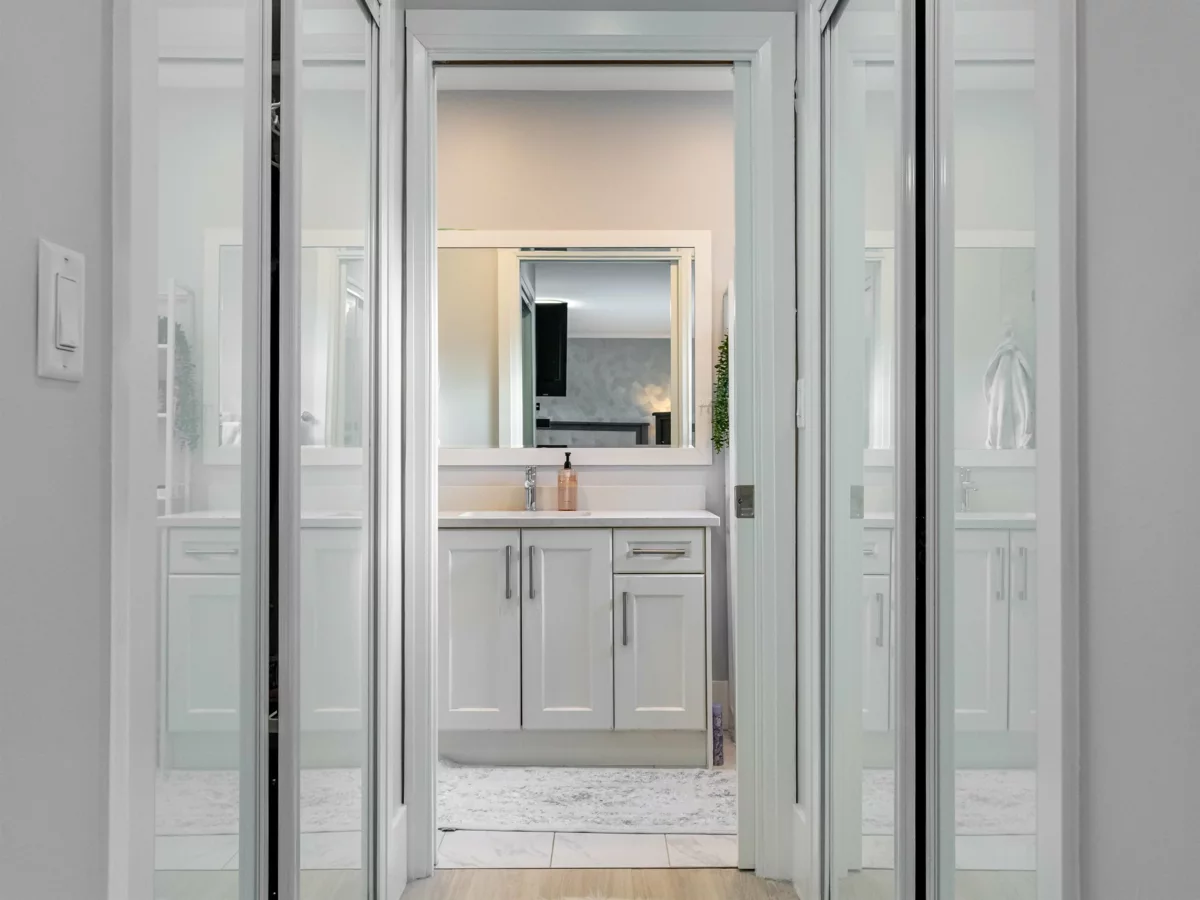 Garage Interior Photo of 16566 80 Avenue, Surrey, BC