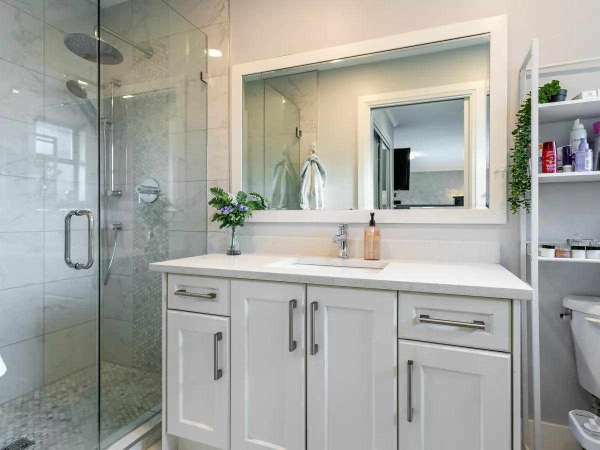 Outdoor Deck Photo of 16566 80 Avenue, Surrey, BC