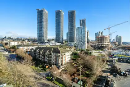 703 2351 Beta Avenue, Burnaby, BC, Burnaby — Apartment/Condo for sale