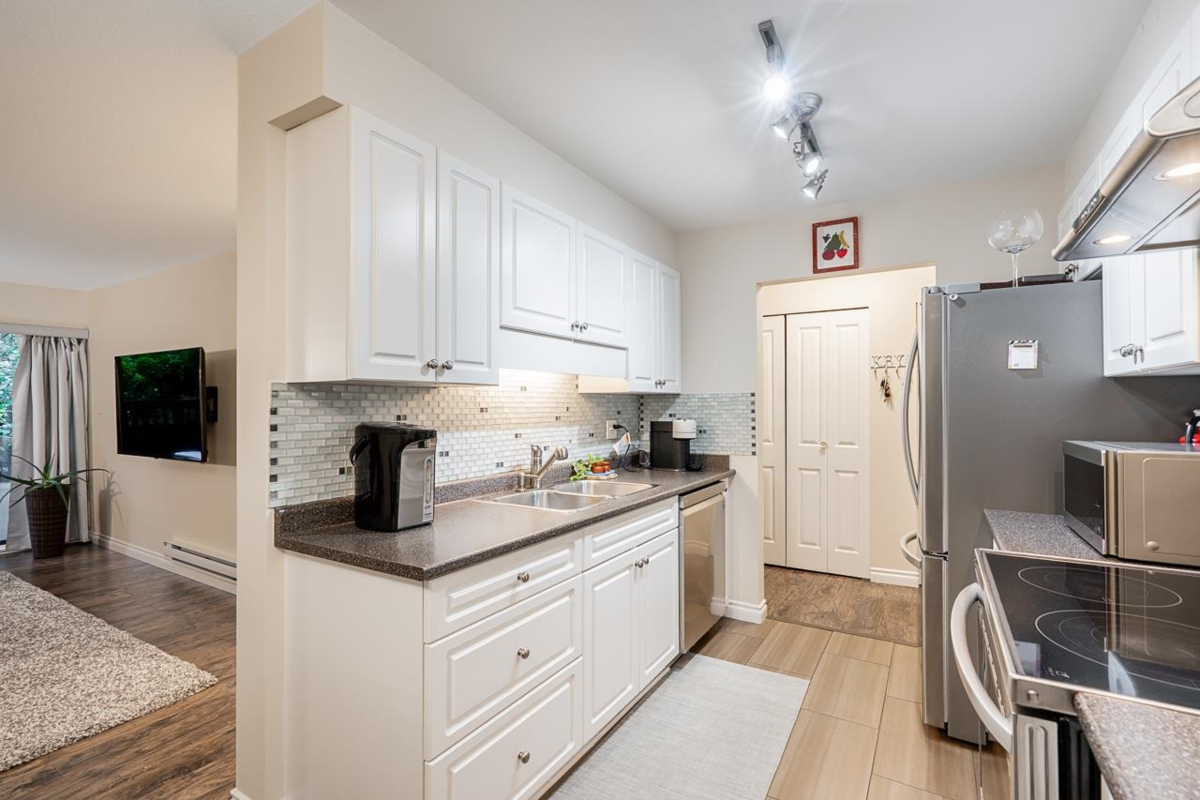 Kitchen Island Photo of 106 1200 Pacific Street, Coquitlam, BC