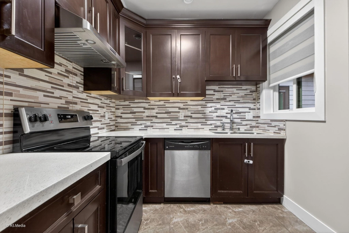 Breakfast Nook Photo of 9543 119a Street, Delta, BC