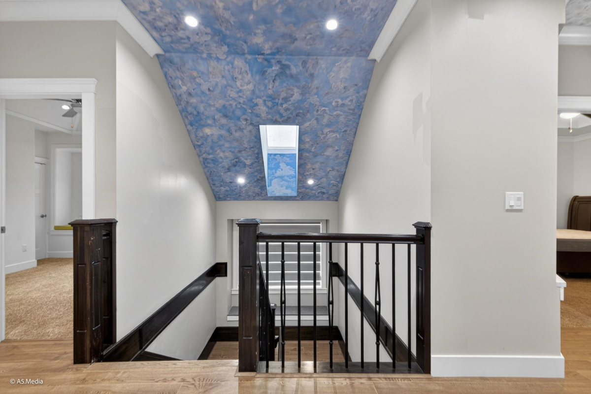 Hallway Photo of 9543 119a Street, Delta, BC