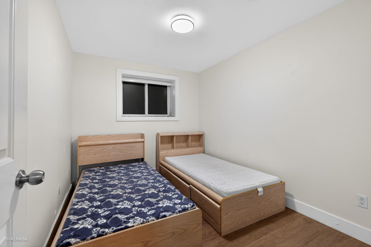 Outdoor Deck Photo of 9543 119a Street, Delta, BC