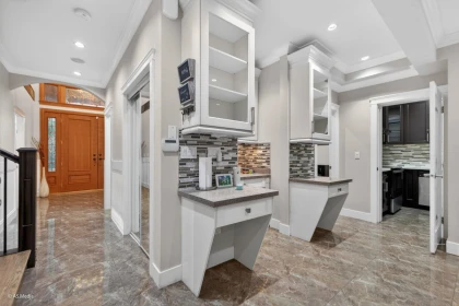 Kitchen Island Photo of 9543 119a Street, Delta, BC