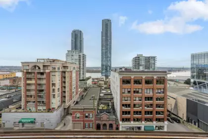 606 720 Carnarvon Street, New Westminster, BC