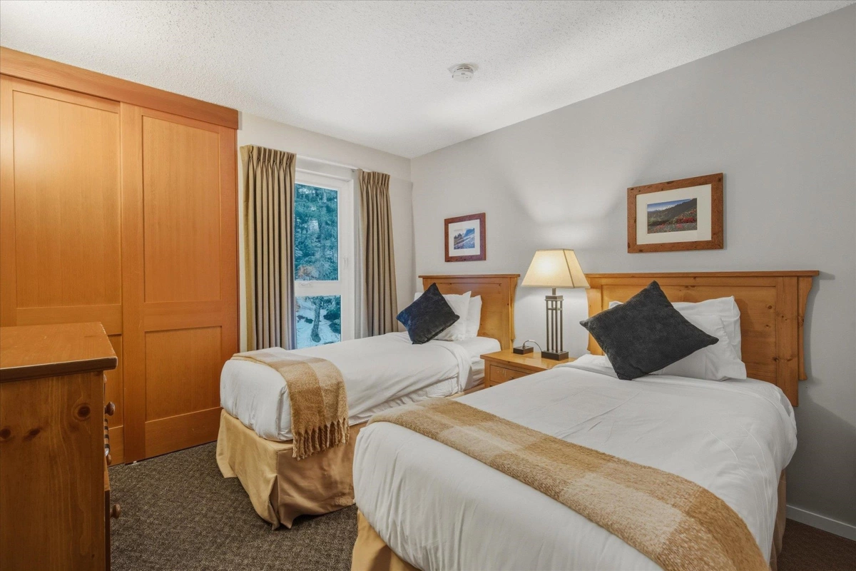 Mudroom Photo of 423 4200 Whistler Way, Whistler, BC