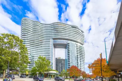 2816 89 Nelson Street, Vancouver, BC, Vancouver — Apartment/Condo for sale