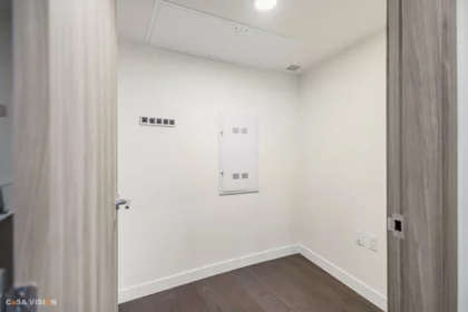 Entry Foyer Photo of 2816 89 Nelson Street, Vancouver, BC