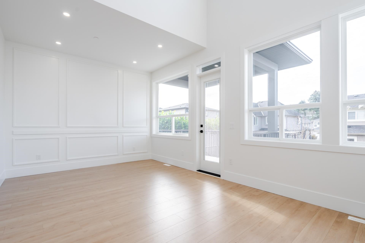 Walk-In Closet Photo of 8425 George Street, Mission, BC