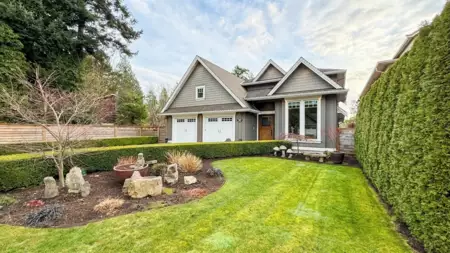 5220 Wallace Avenue, Delta, BC, Delta — Single Family Residence for sale