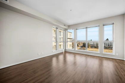 672 4099 Stolberg Street, Richmond, BC