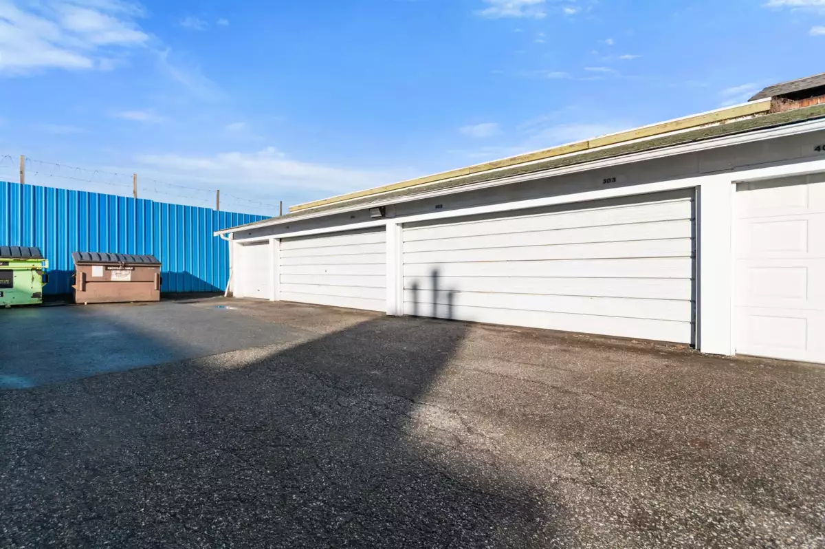 Garden / Landscaping Photo of 403 46033 Chilliwack Central Road, Chilliwack, BC