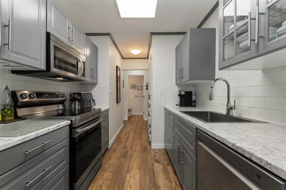 Pantry Photo of 403 46033 Chilliwack Central Road, Chilliwack, BC