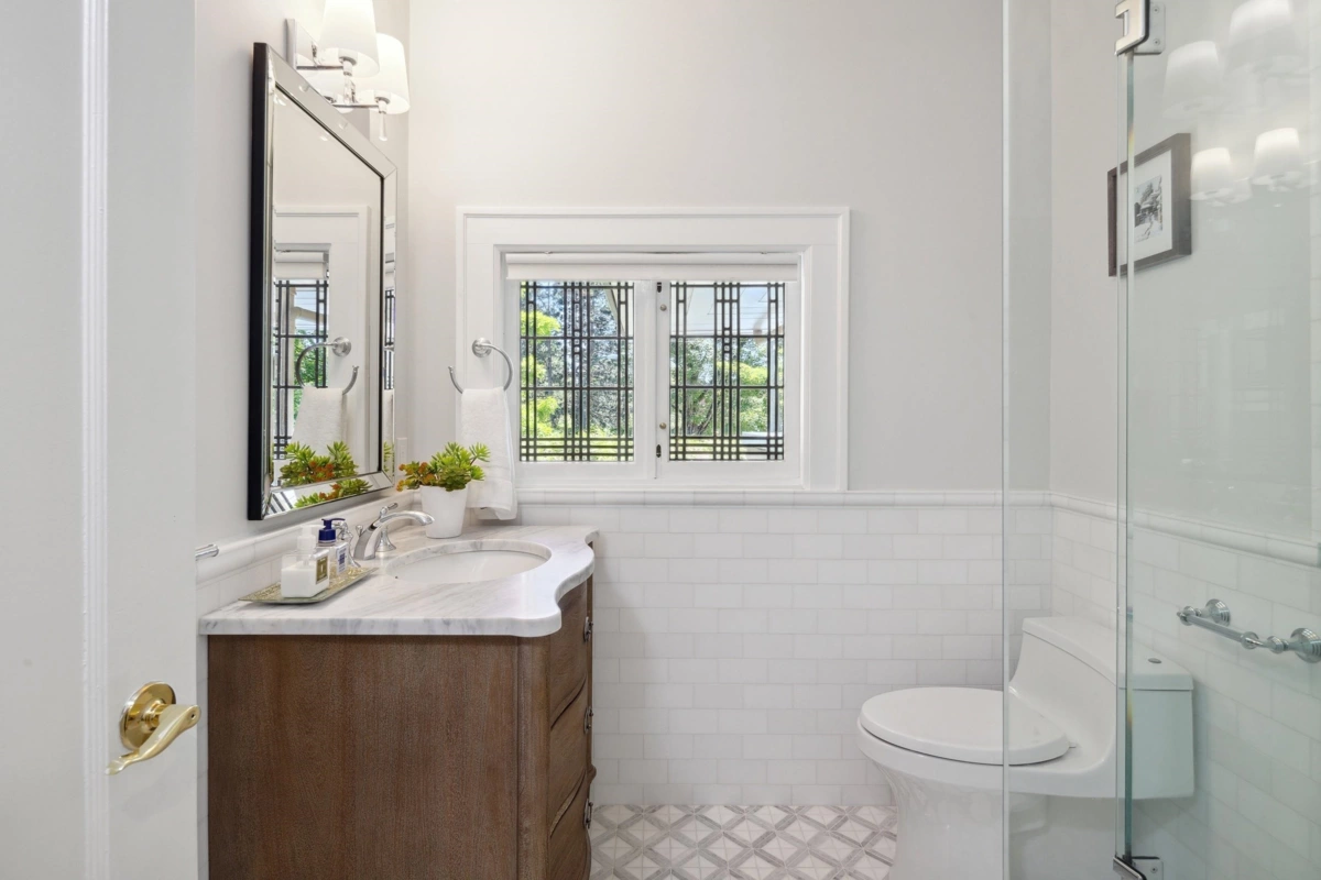 Front Yard Photo of 4051 Marguerite Street, Vancouver, BC