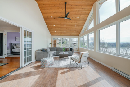 11502 Wood Street, Maple Ridge, BC