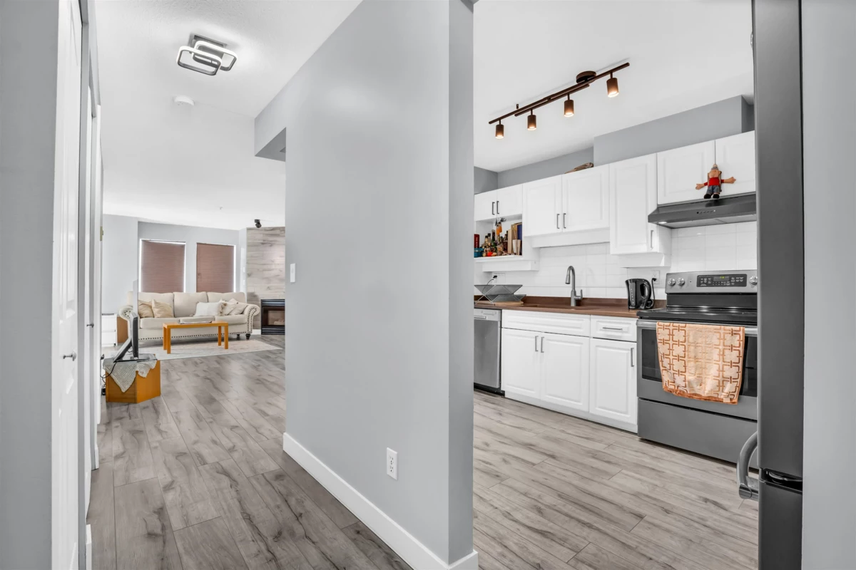 Living Room Photo of 301 1655 Grant Avenue, Port Coquitlam, BC