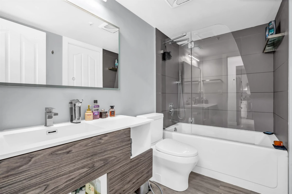 Pantry Photo of 301 1655 Grant Avenue, Port Coquitlam, BC