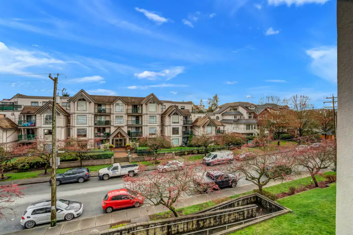 Primary Bedroom Photo of 301 1655 Grant Avenue, Port Coquitlam, BC