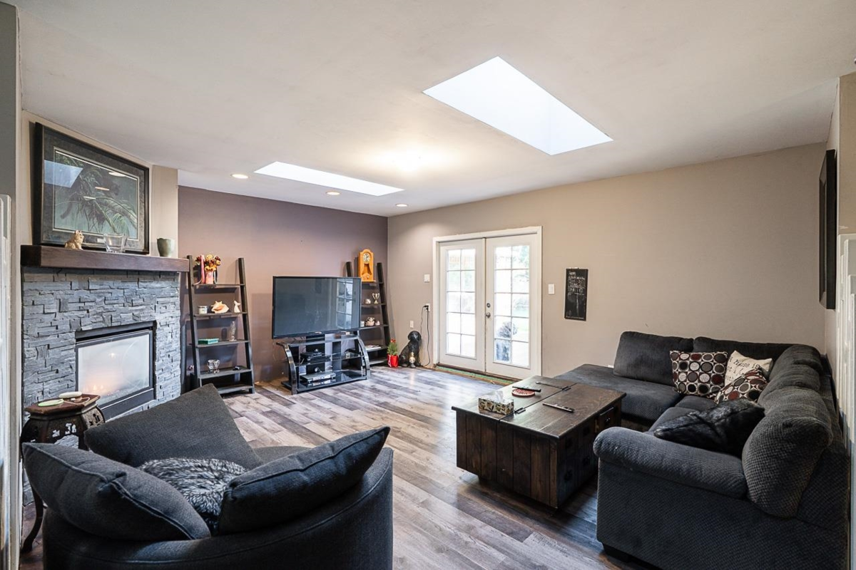 Office / Den Photo of 19955 37 Avenue, Langley, BC