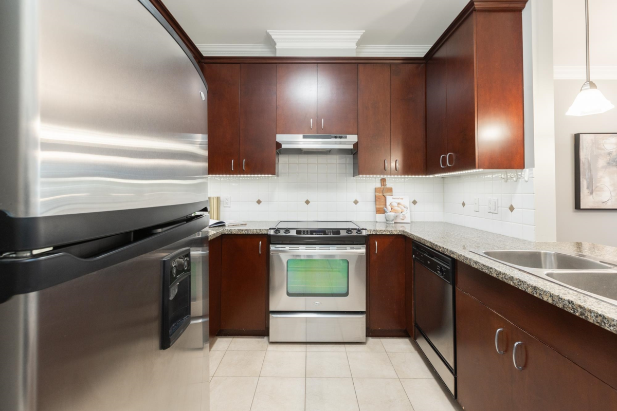 Bedroom 2 Photo of 103 1551 Foster Street, White Rock, BC