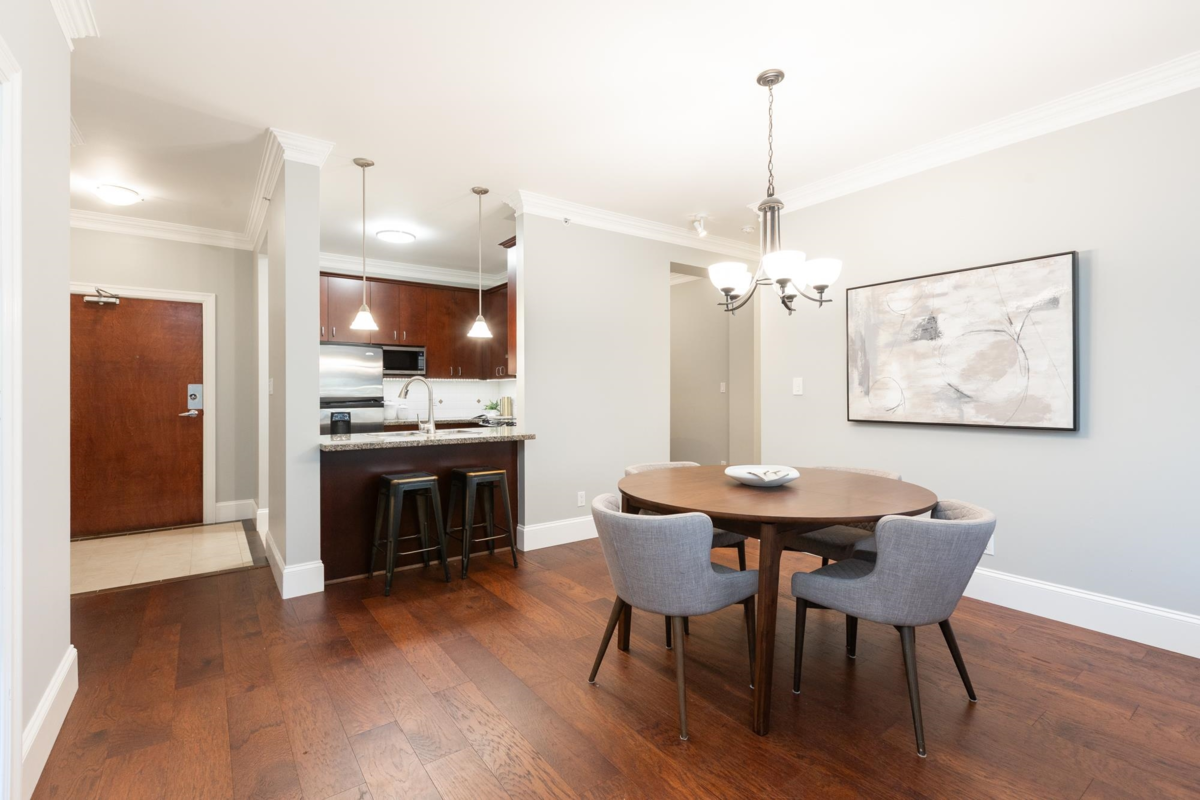 Breakfast Nook Photo of 103 1551 Foster Street, White Rock, BC