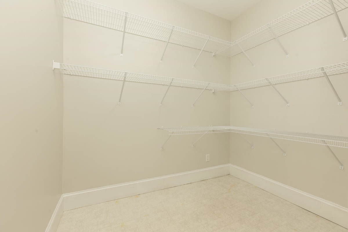 Front Yard Photo of 103 1551 Foster Street, White Rock, BC