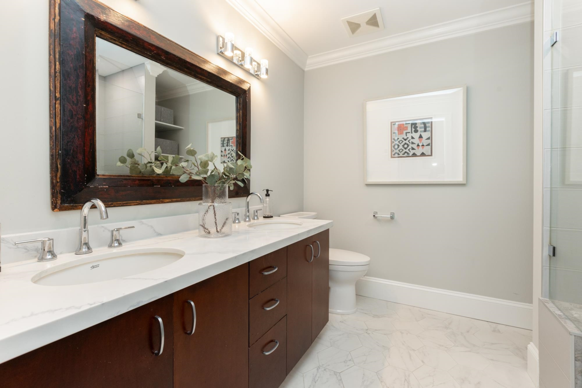 Laundry Room Photo of 103 1551 Foster Street, White Rock, BC