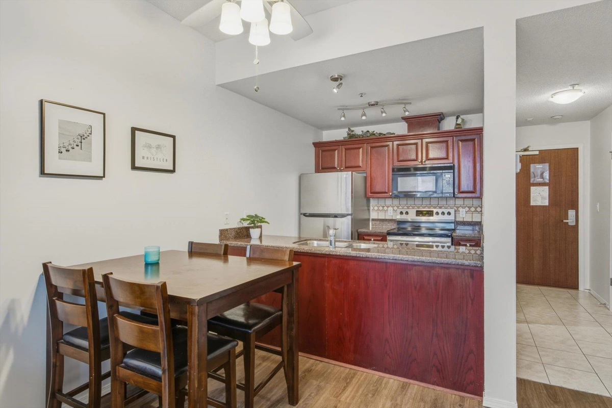 Kitchen Photo of 106 4573 Chateau Boulevard, Whistler, BC