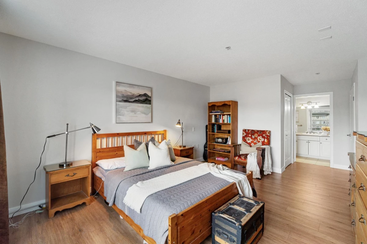 Loft / Bonus Room Photo of 318 8880 202 Street, Langley, BC