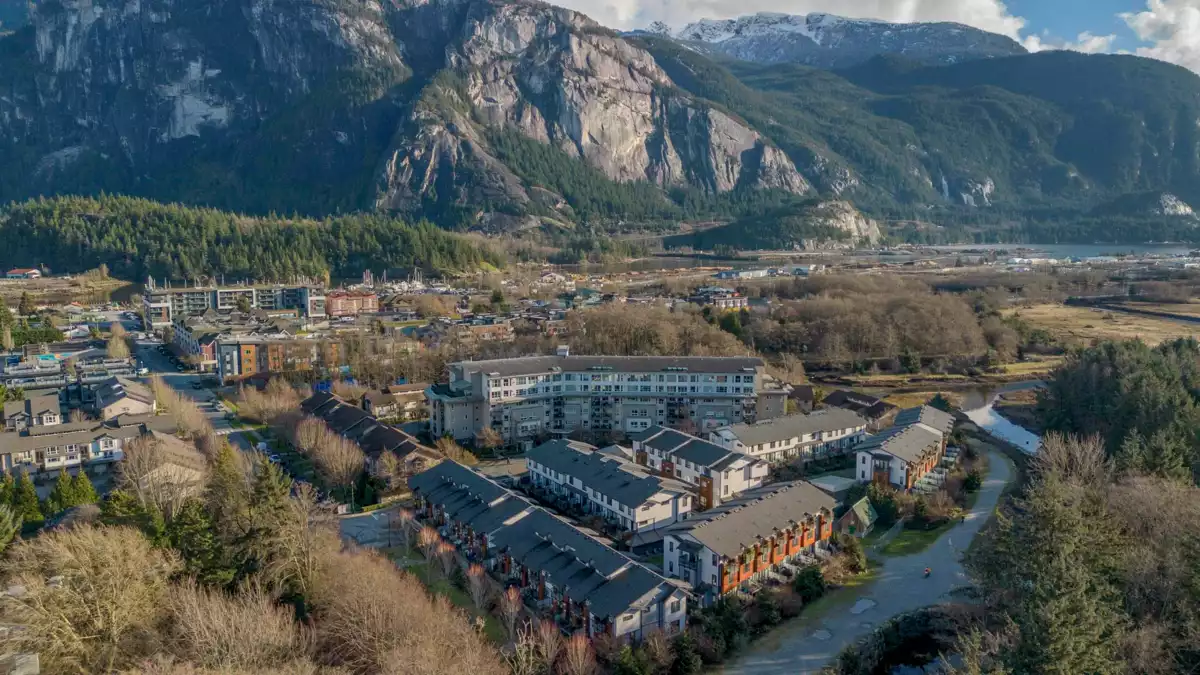 Living Room Photo of 40 1188 Main Street, Squamish, BC