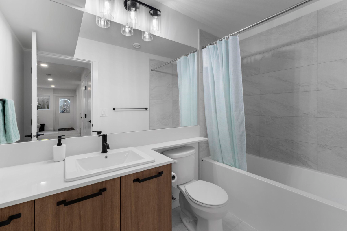 Aerial View of 19656 75a Avenue, Langley, BC