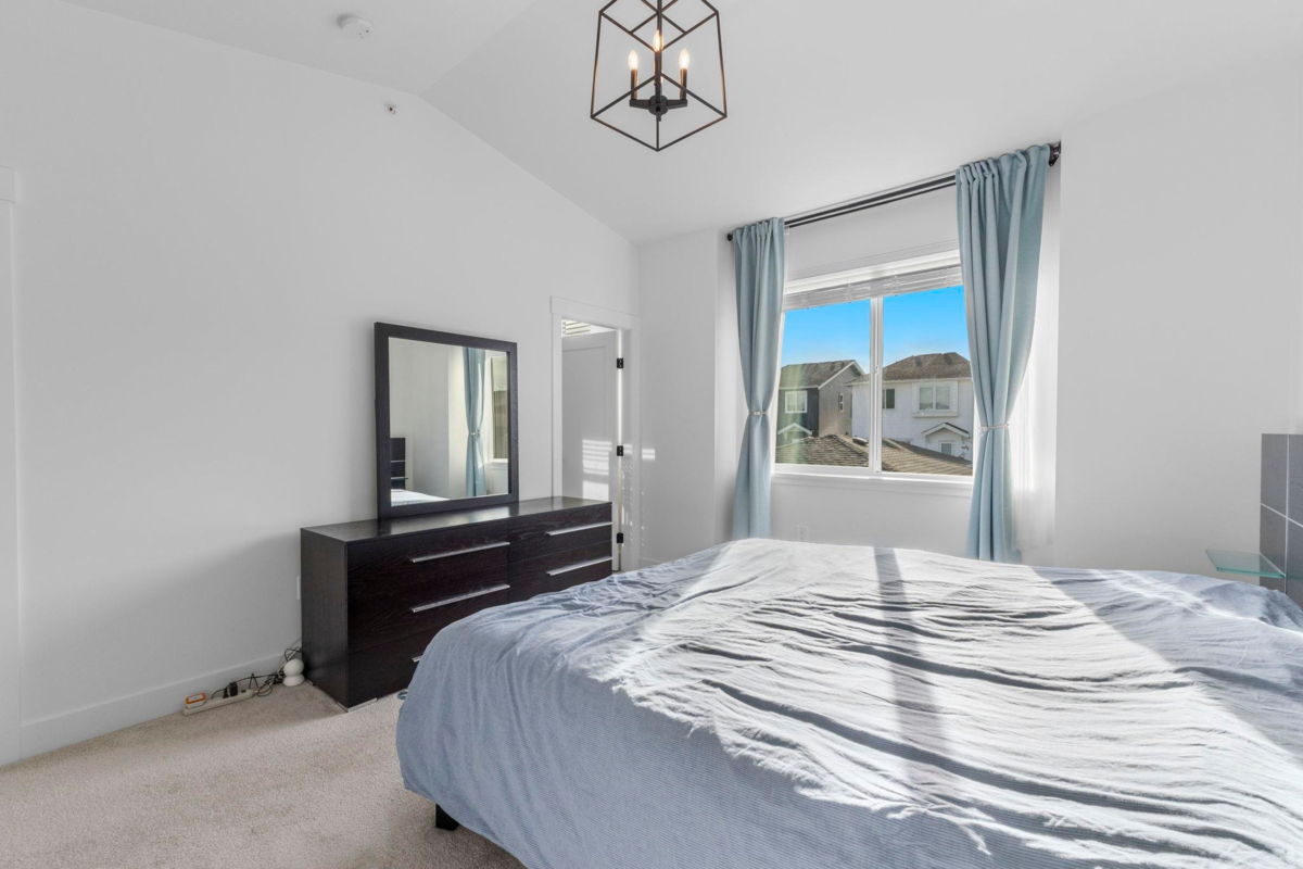 Loft / Bonus Room Photo of 19656 75a Avenue, Langley, BC