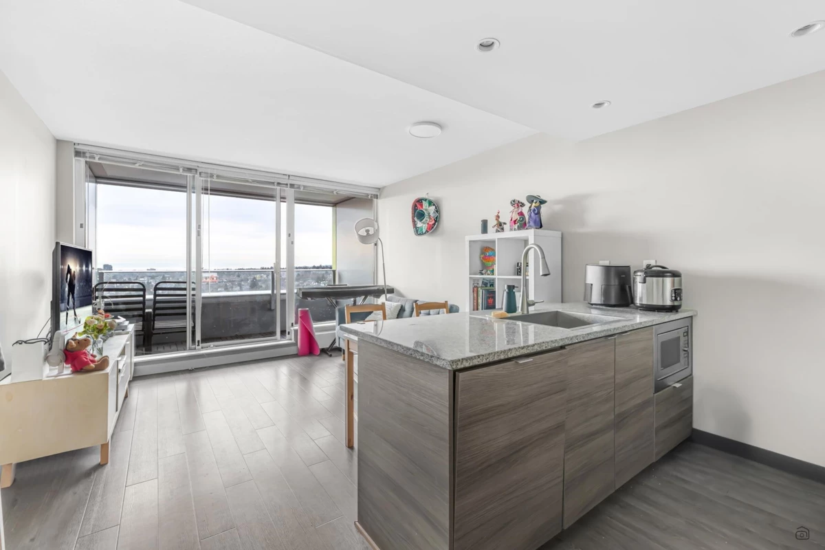 Living Room Photo of 2605 488 SW Marine Drive, Vancouver, BC