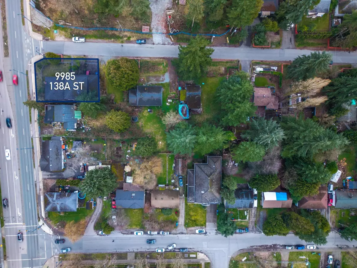 Family Room Photo of 9985 138a Street, Surrey, BC