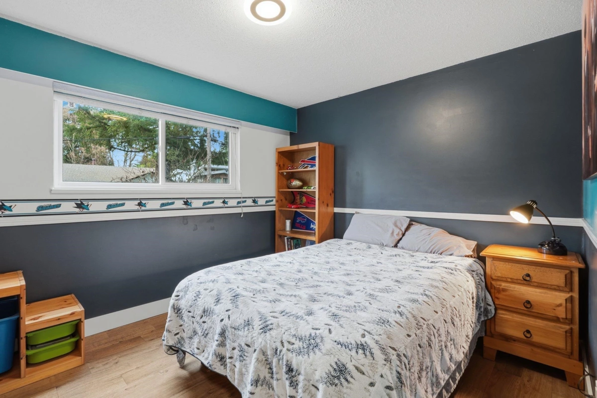 Breakfast Nook Photo of 7346 Priory Place, Delta, BC