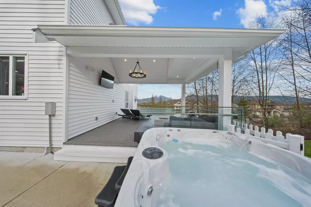 Hot Tub / Spa Photo of 25540 Godwin Drive, Maple Ridge, BC