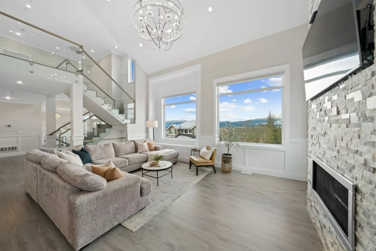 Kitchen Photo of 25540 Godwin Drive, Maple Ridge, BC