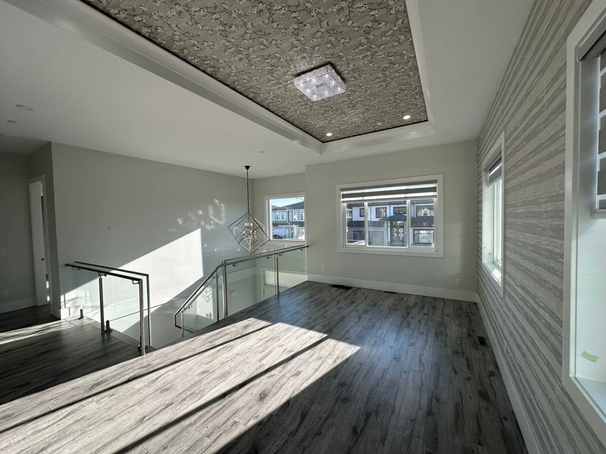 Primary Bathroom Photo of 32651 Cunningham Avenue, Mission, BC