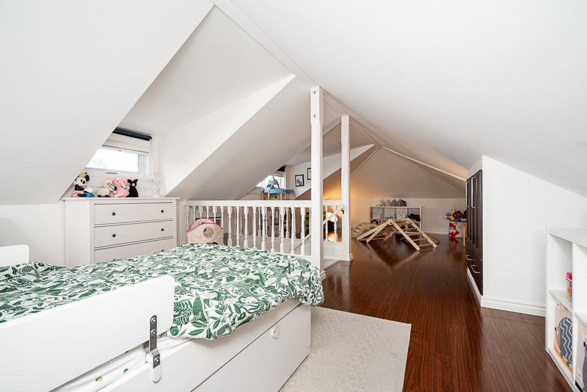 Outdoor Kitchen Photo of 375 Keary Street, New Westminster, BC