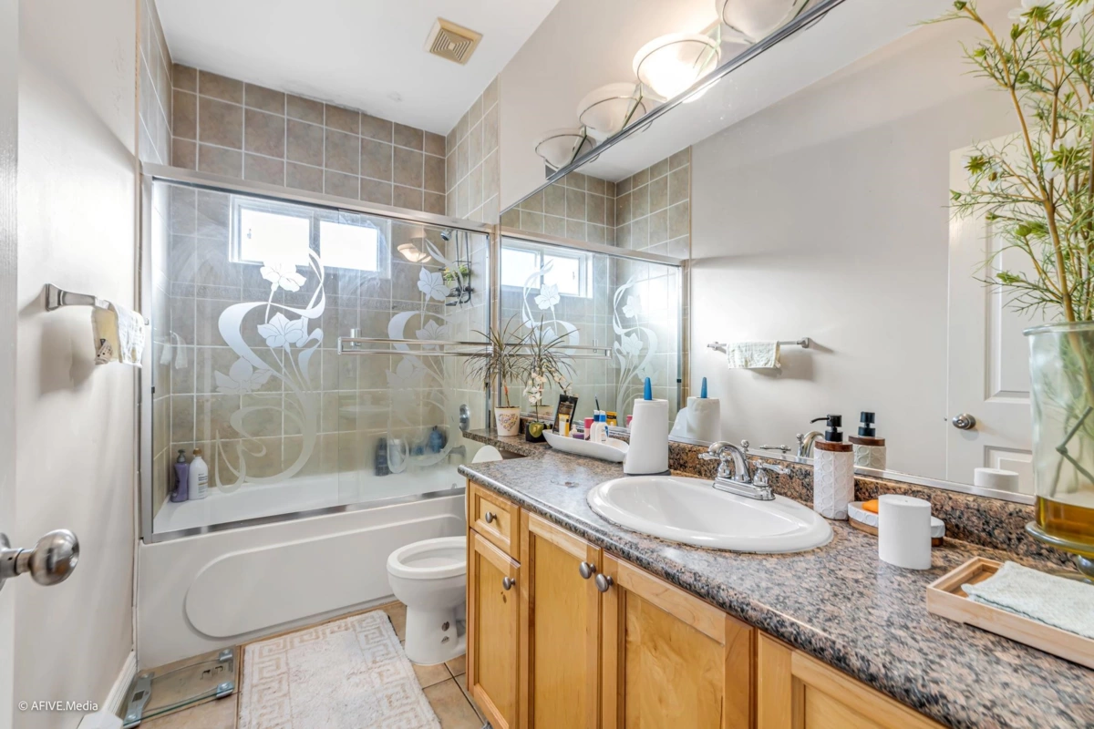 Bedroom 3 Photo of 9833 128 Street, Surrey, BC