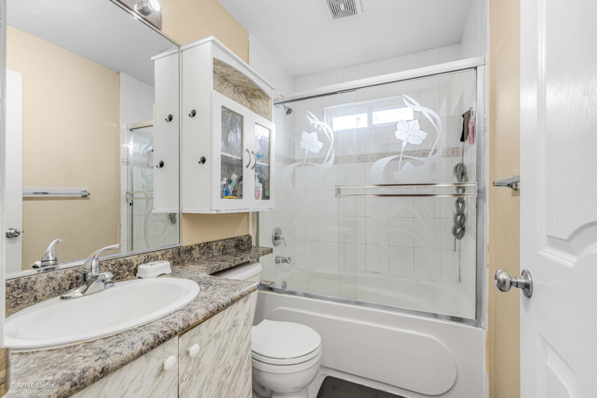 Garage Interior Photo of 9833 128 Street, Surrey, BC