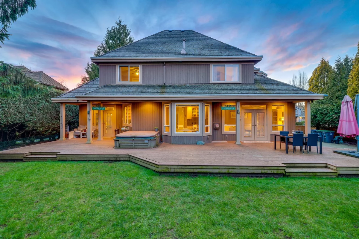 Fitness Center Photo Near 3528 Canterbury Drive, Surrey, BC